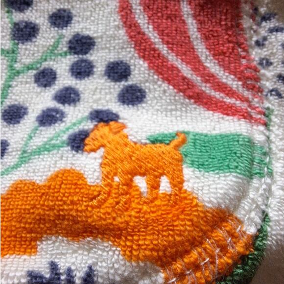 Mini Boden floral print towelling shorts - Picture 7 of 11